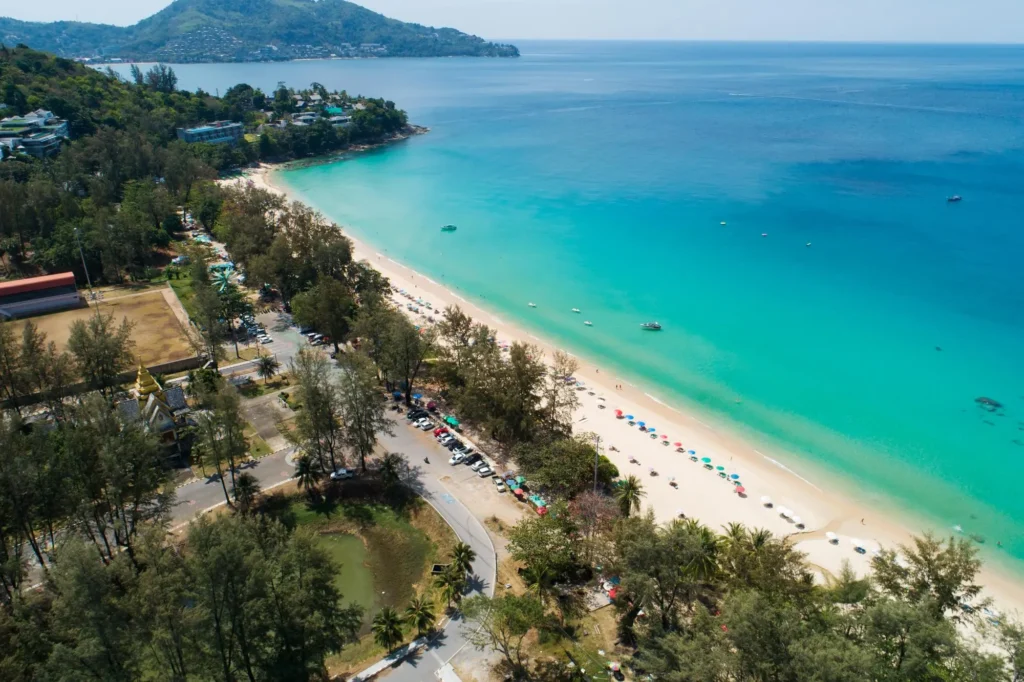 playa de Patong Beach en Phuket